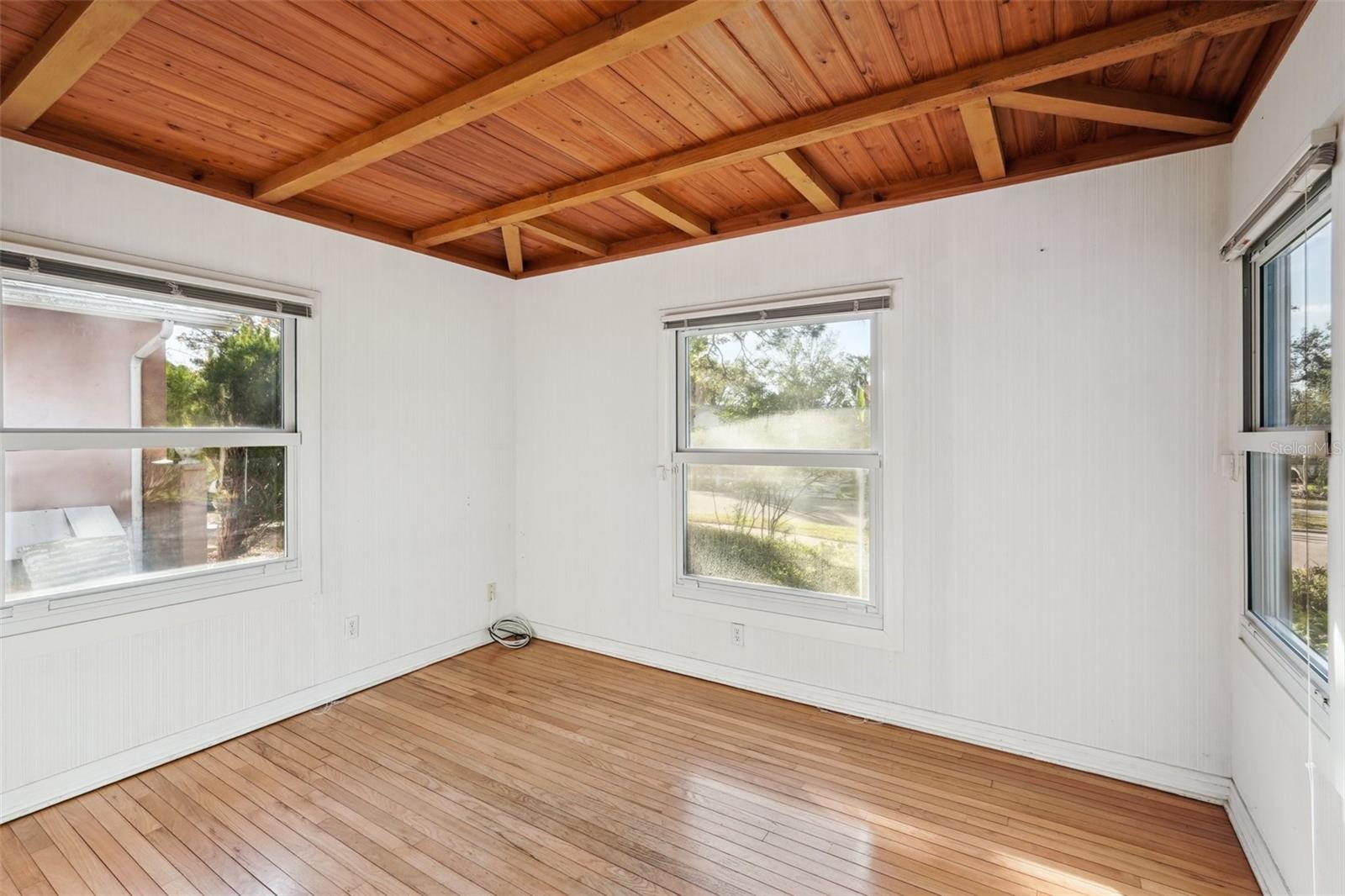 349 SCOTT AVE, SARASOTA, FL, 34243