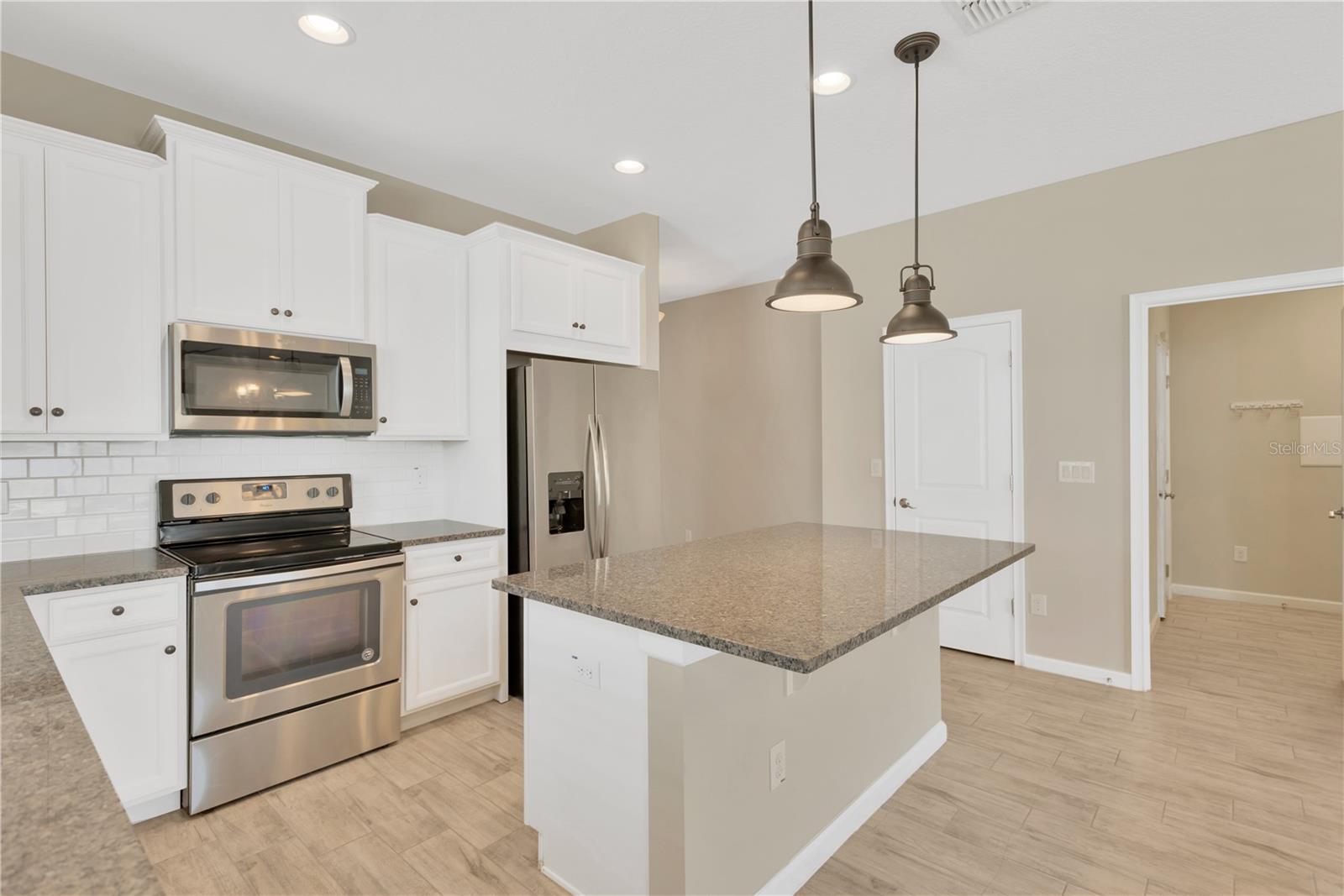 13122 SATIN LILY DR, RIVERVIEW, FL, 33579