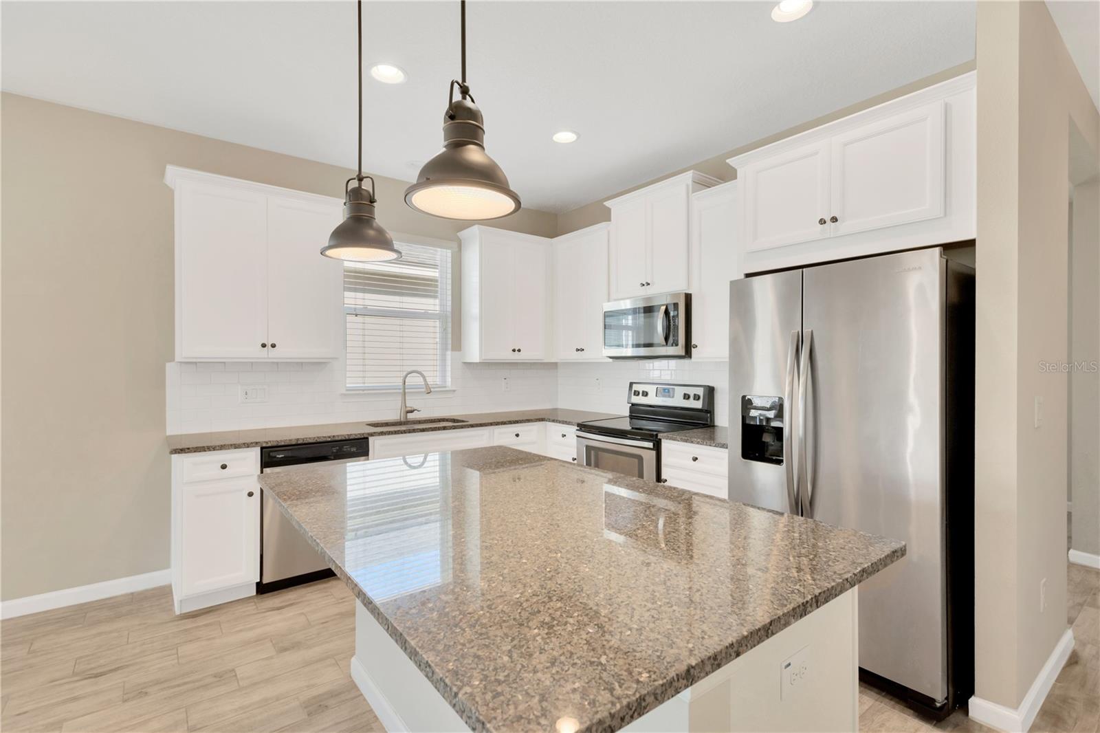 13122 SATIN LILY DR, RIVERVIEW, FL, 33579