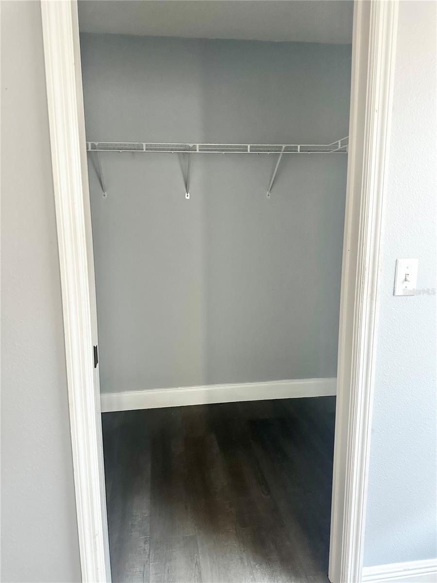 912 WILMERLING AVE, SARASOTA, FL, 34243