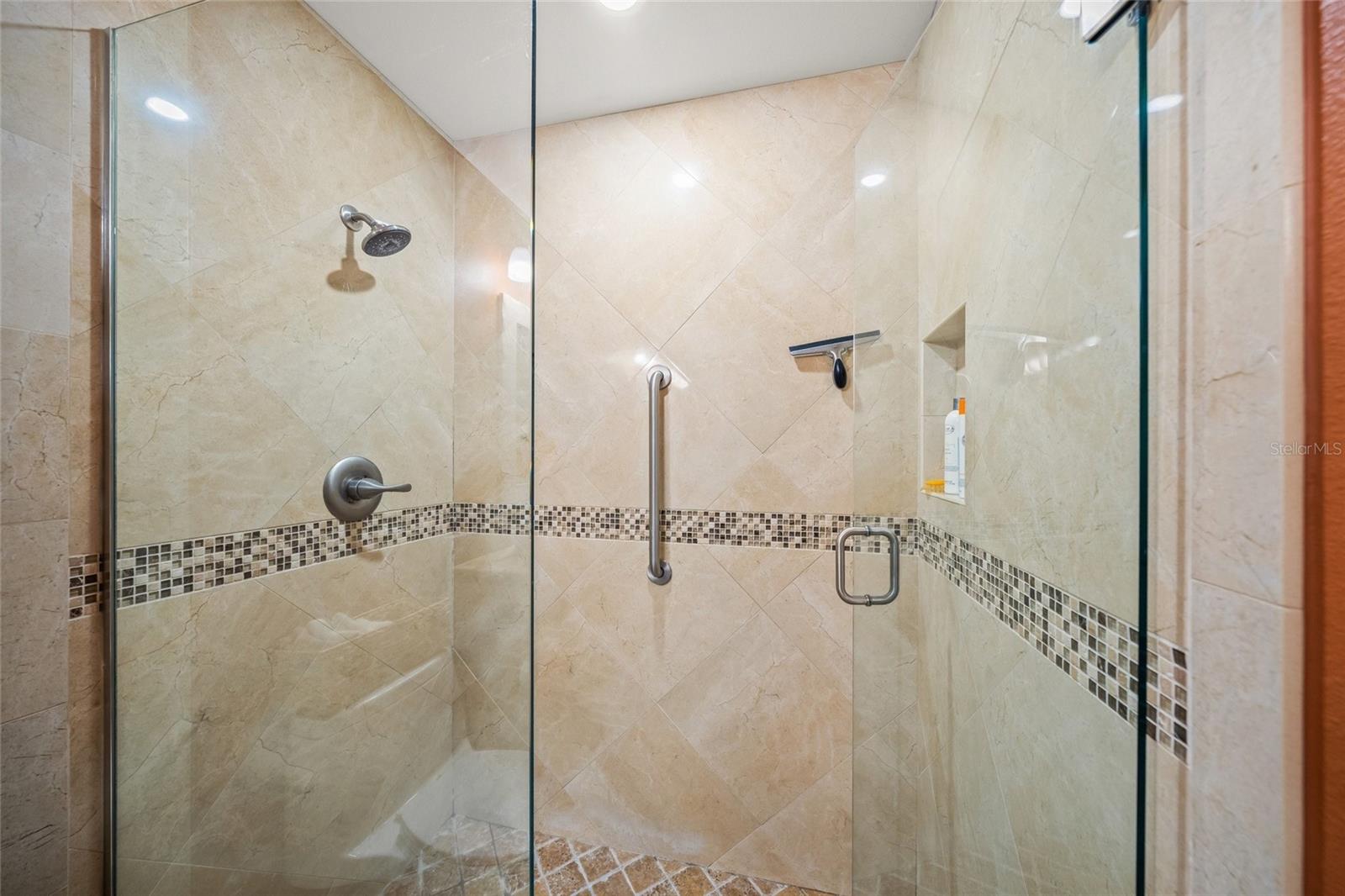 5933 CLUBSIDE DR #7640, SARASOTA, FL, 34243
