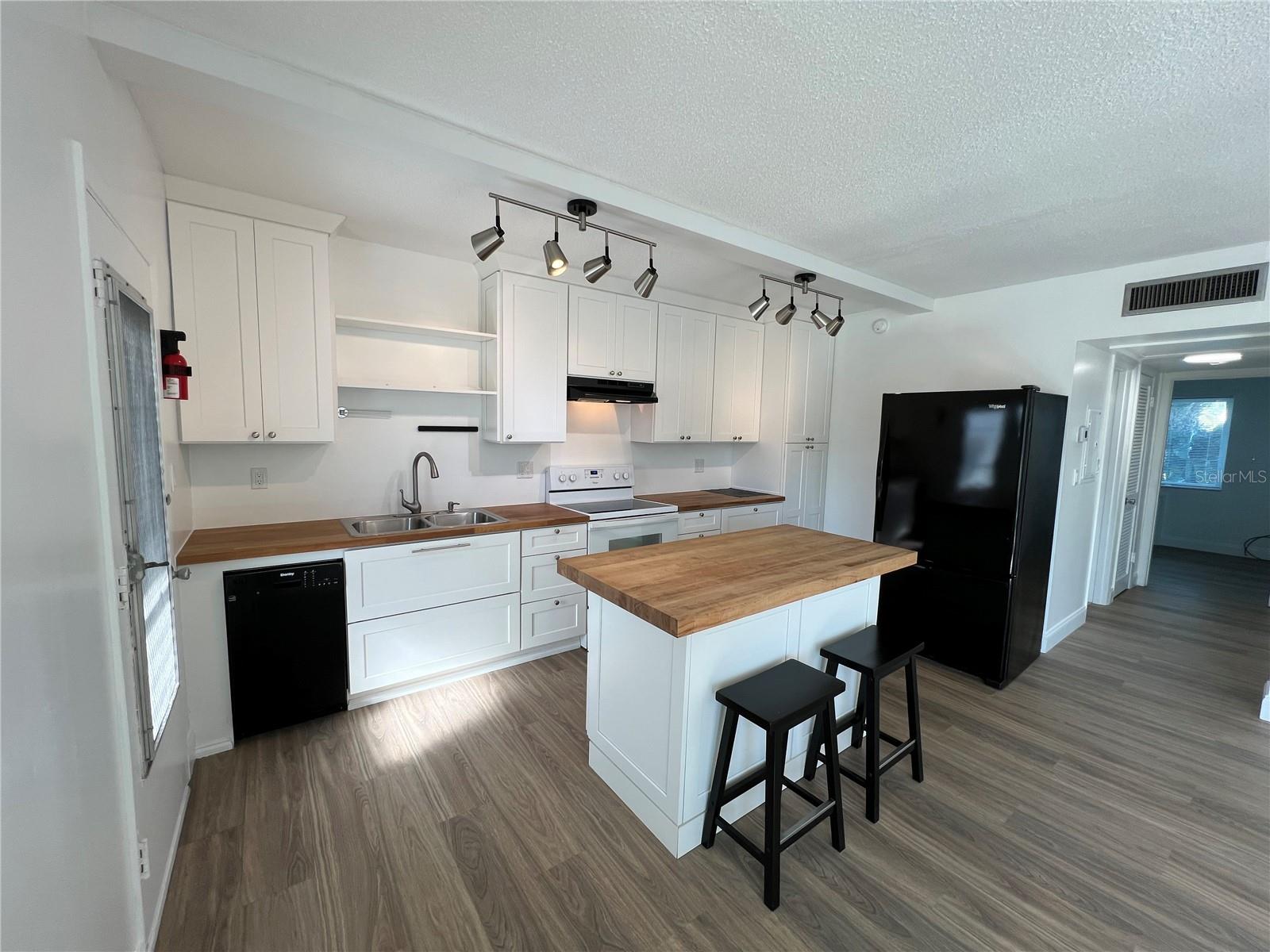 3015 N HALIFAX AVE #2, DAYTONA BEACH, FL, 32118
