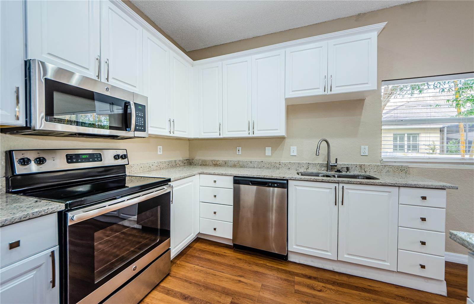 1833 HILLCREST ST, TARPON SPRINGS, FL, 34689