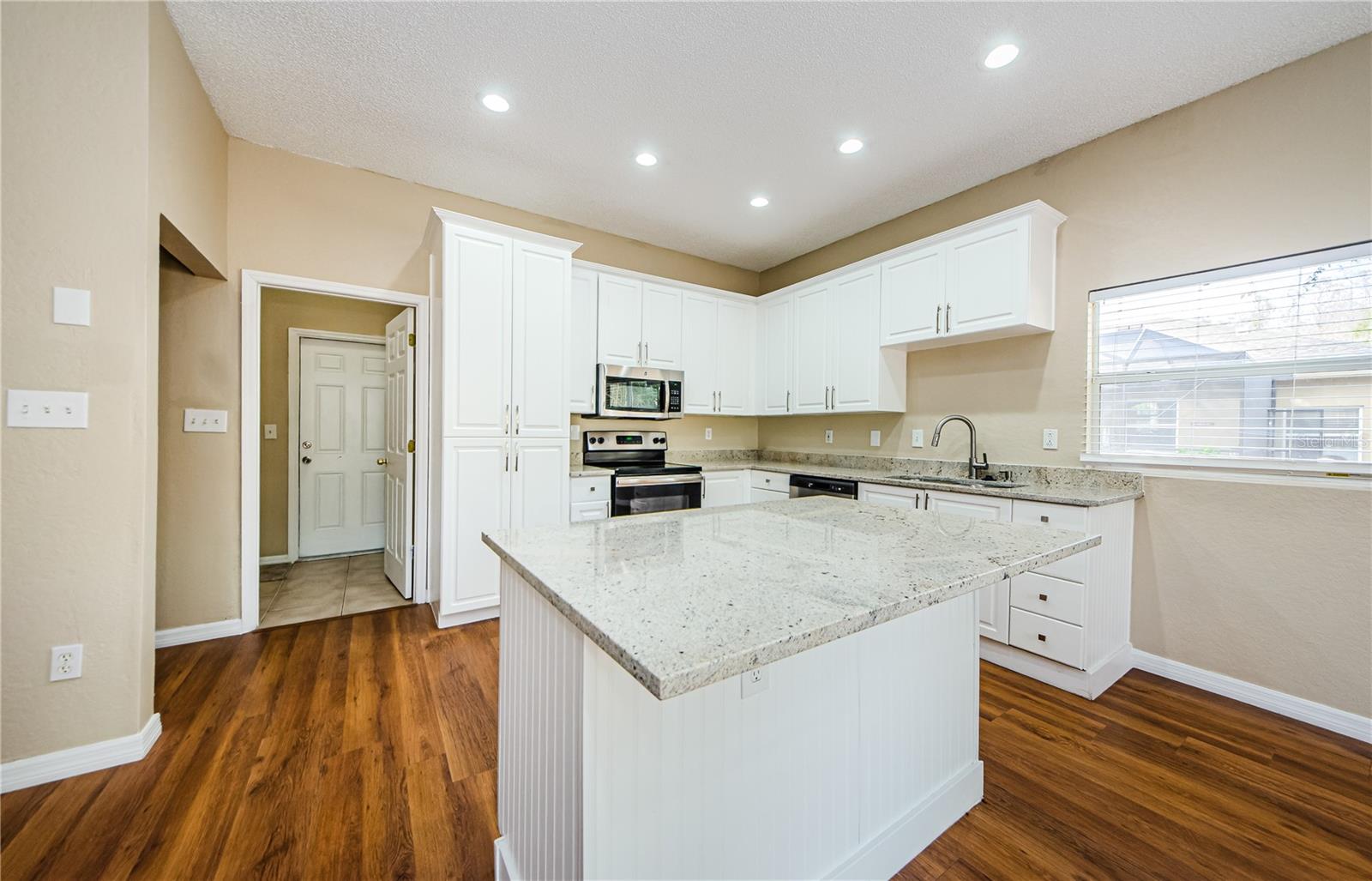 1833 HILLCREST ST, TARPON SPRINGS, FL, 34689