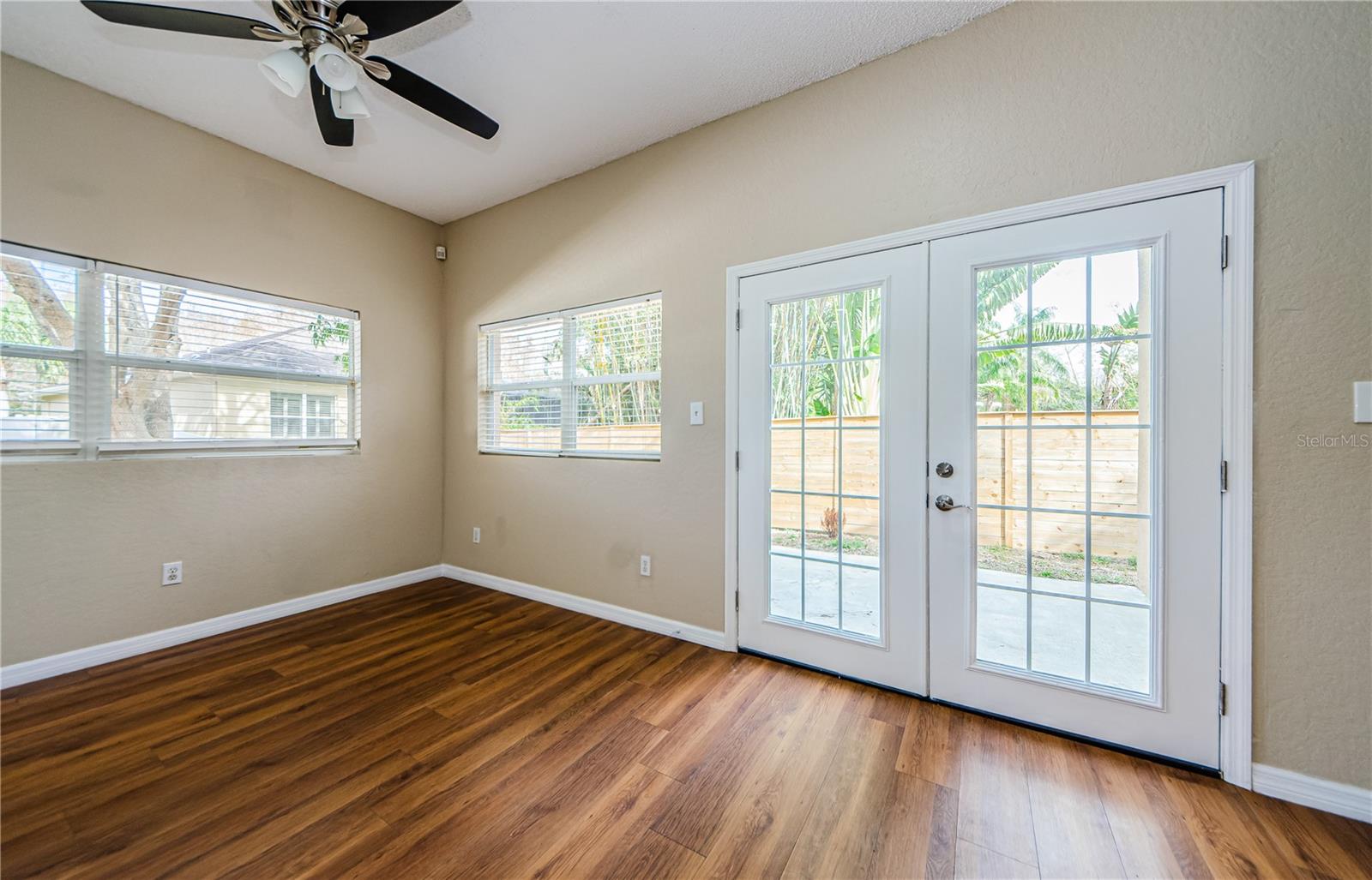 1833 HILLCREST ST, TARPON SPRINGS, FL, 34689