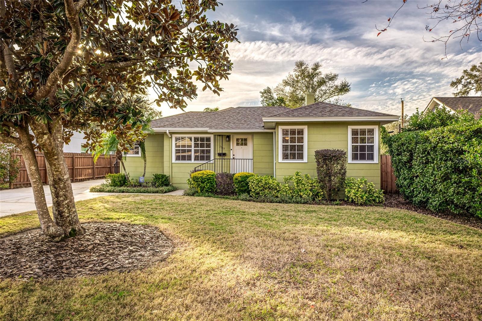 2729 WOODLAND HILLS AVE, LAKELAND, FL, 33803