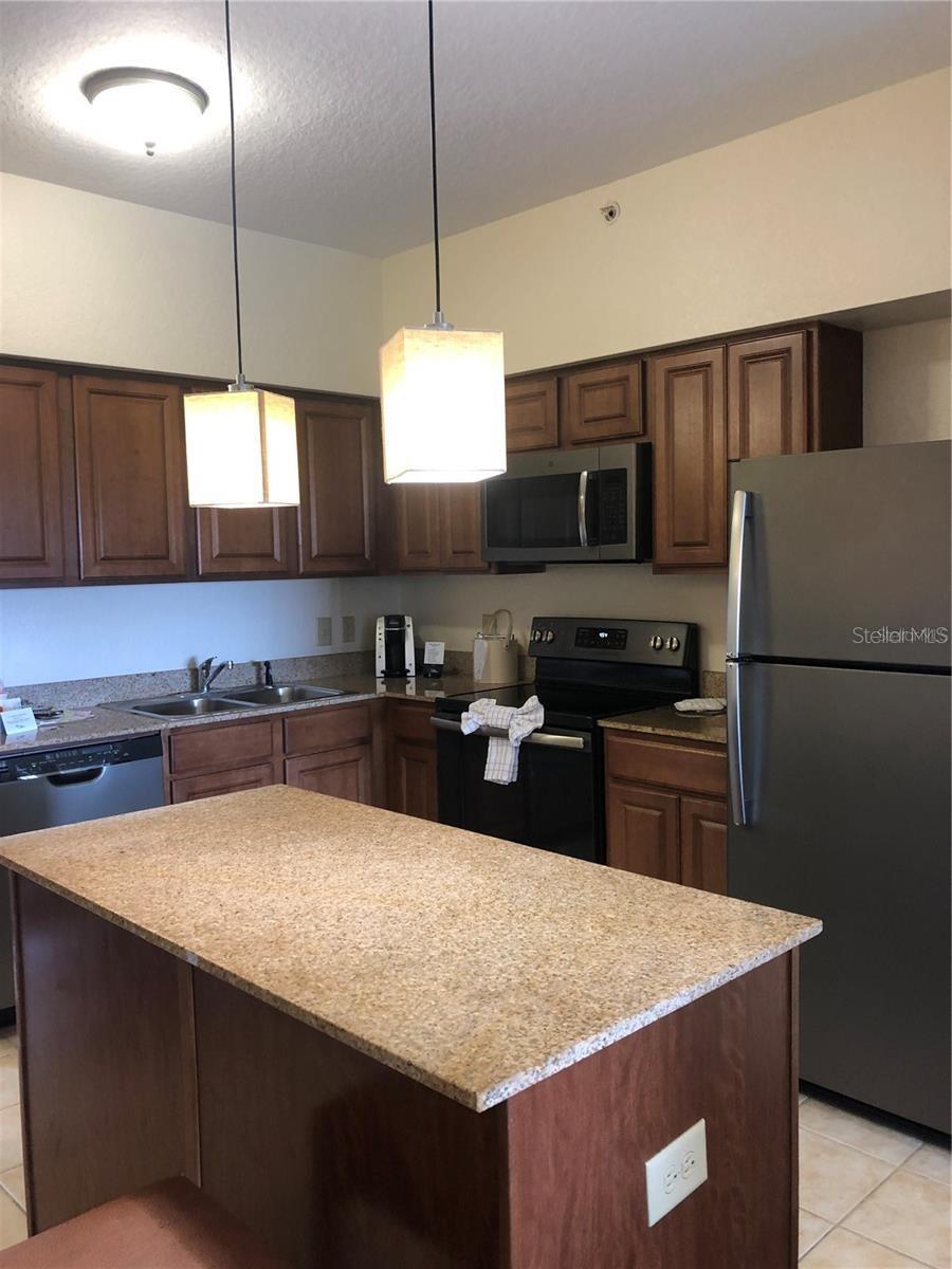 12539 FLORIDAYS RESORT DR #210D, ORLANDO, FL, 32821