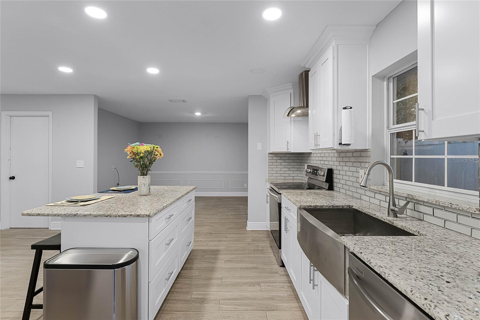 1818 FOXBORO DR, ORLANDO, FL, 32812