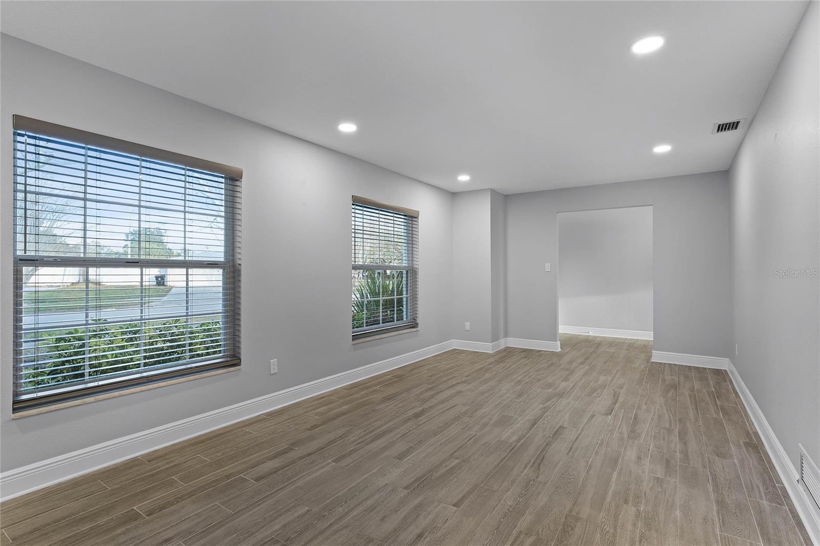 1818 FOXBORO DR, ORLANDO, FL, 32812