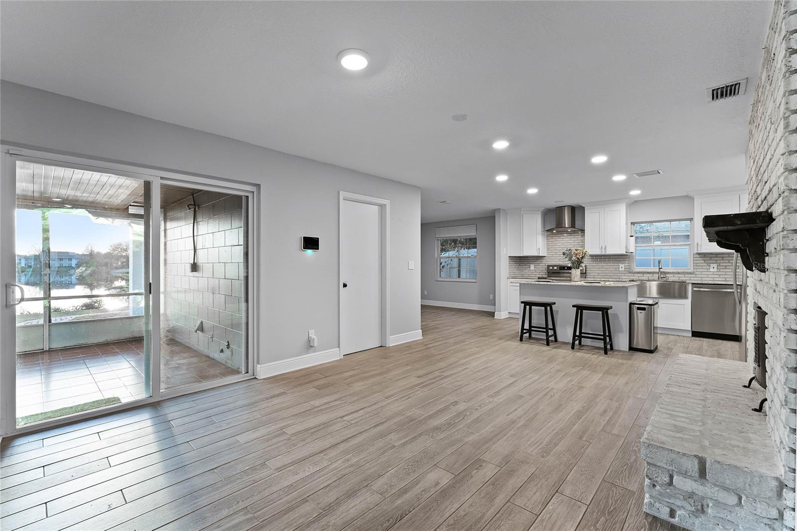 1818 FOXBORO DR, ORLANDO, FL, 32812