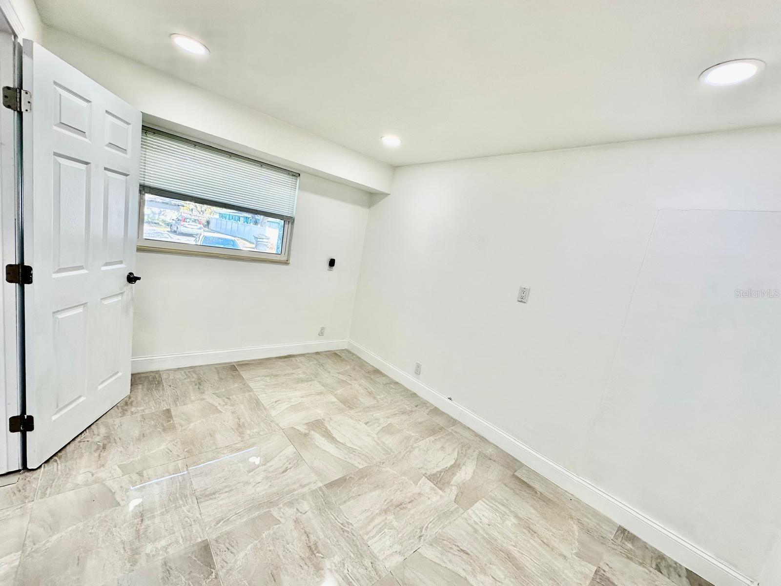 5741 9TH AVE N, ST PETERSBURG, FL, 33710