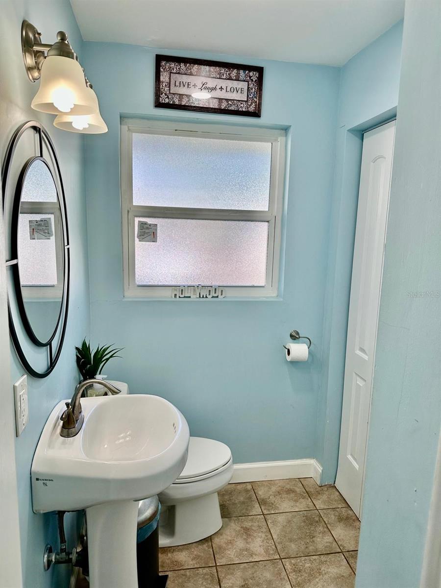 5741 9TH AVE N, ST PETERSBURG, FL, 33710