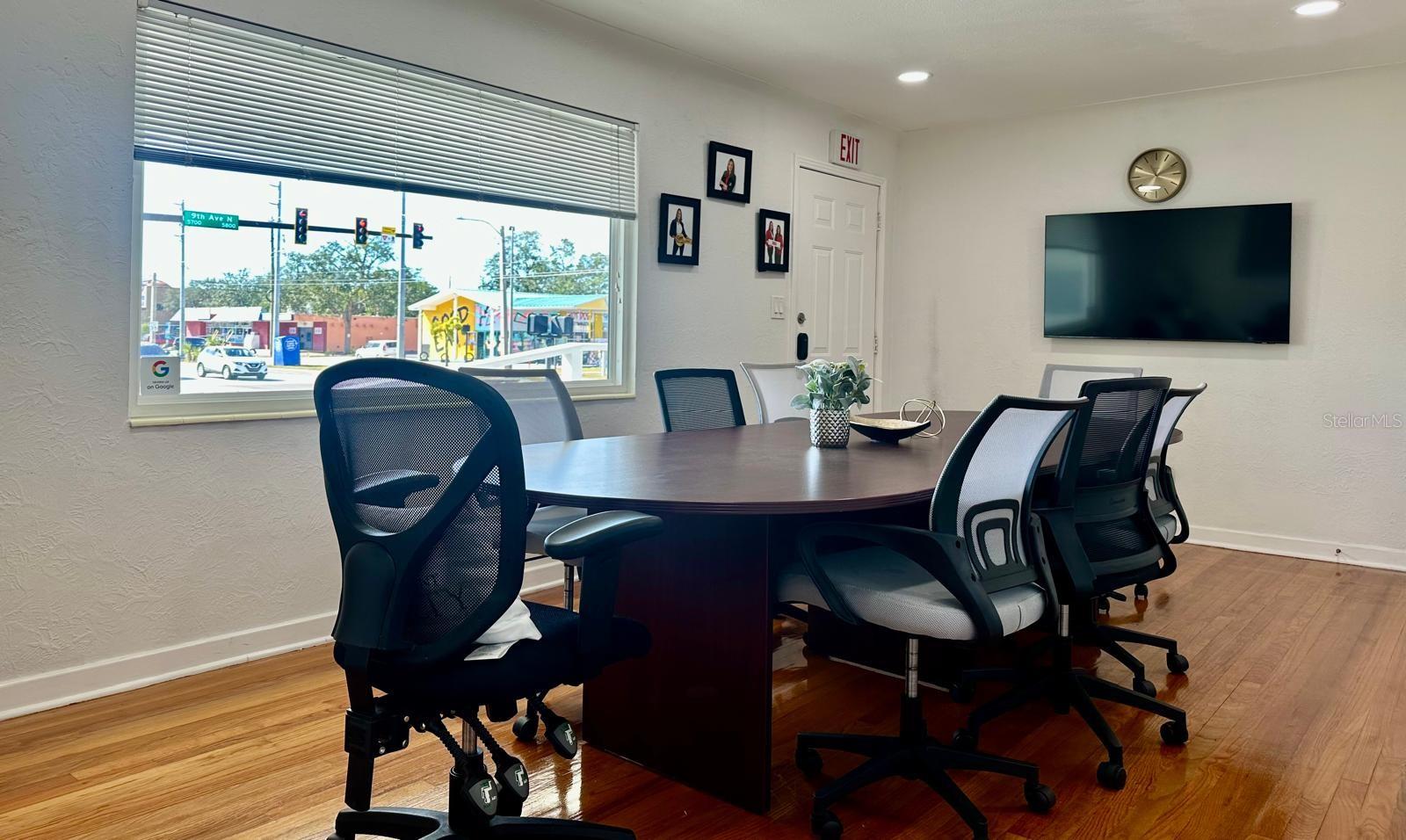 5741 9TH AVE N, ST PETERSBURG, FL, 33710