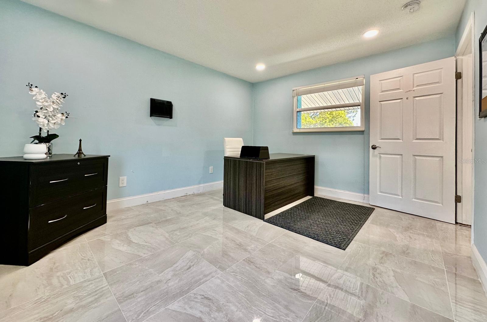 5741 9TH AVE N, ST PETERSBURG, FL, 33710