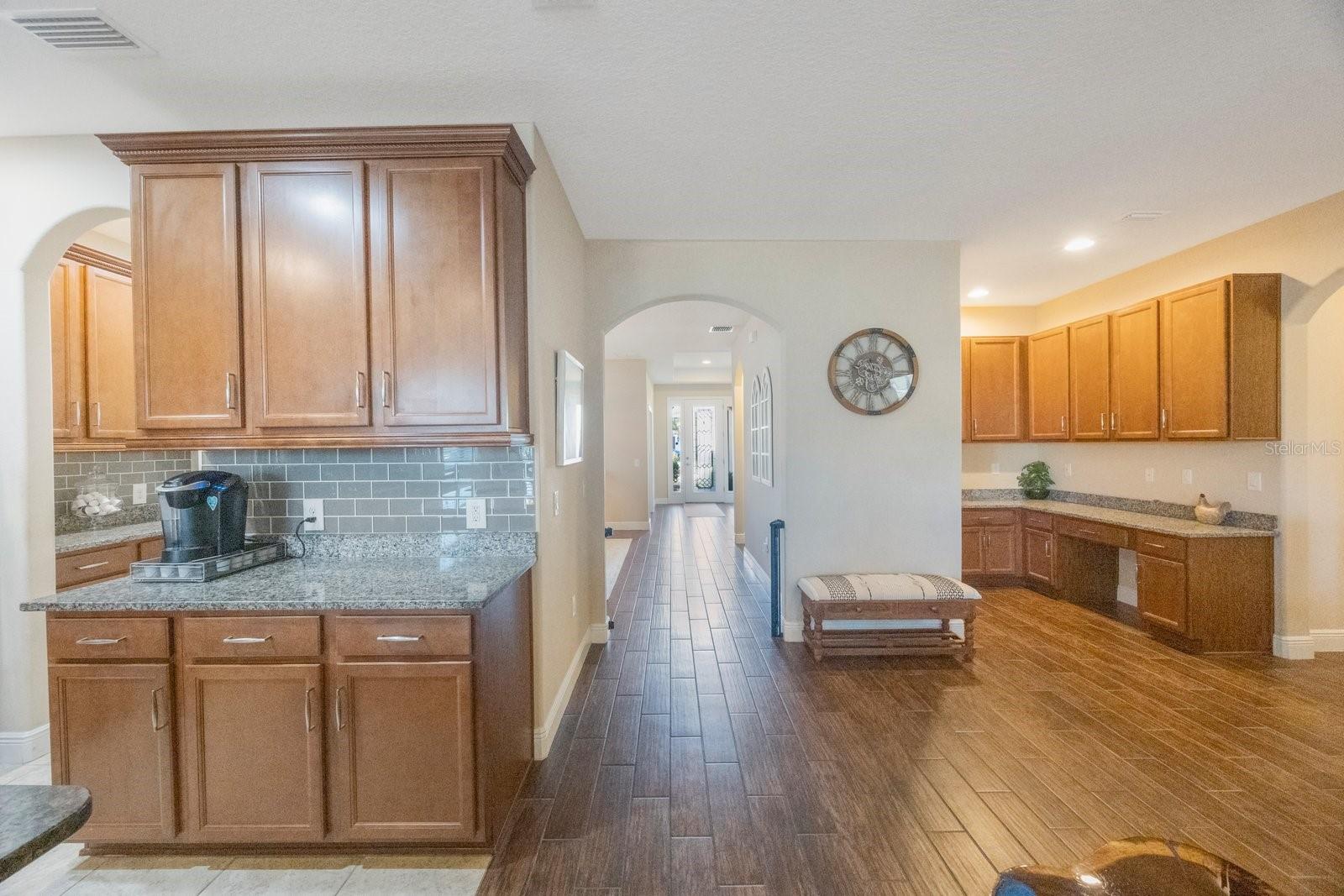 2564 GRAND CYPRESS BLVD, PALM HARBOR, FL, 34684