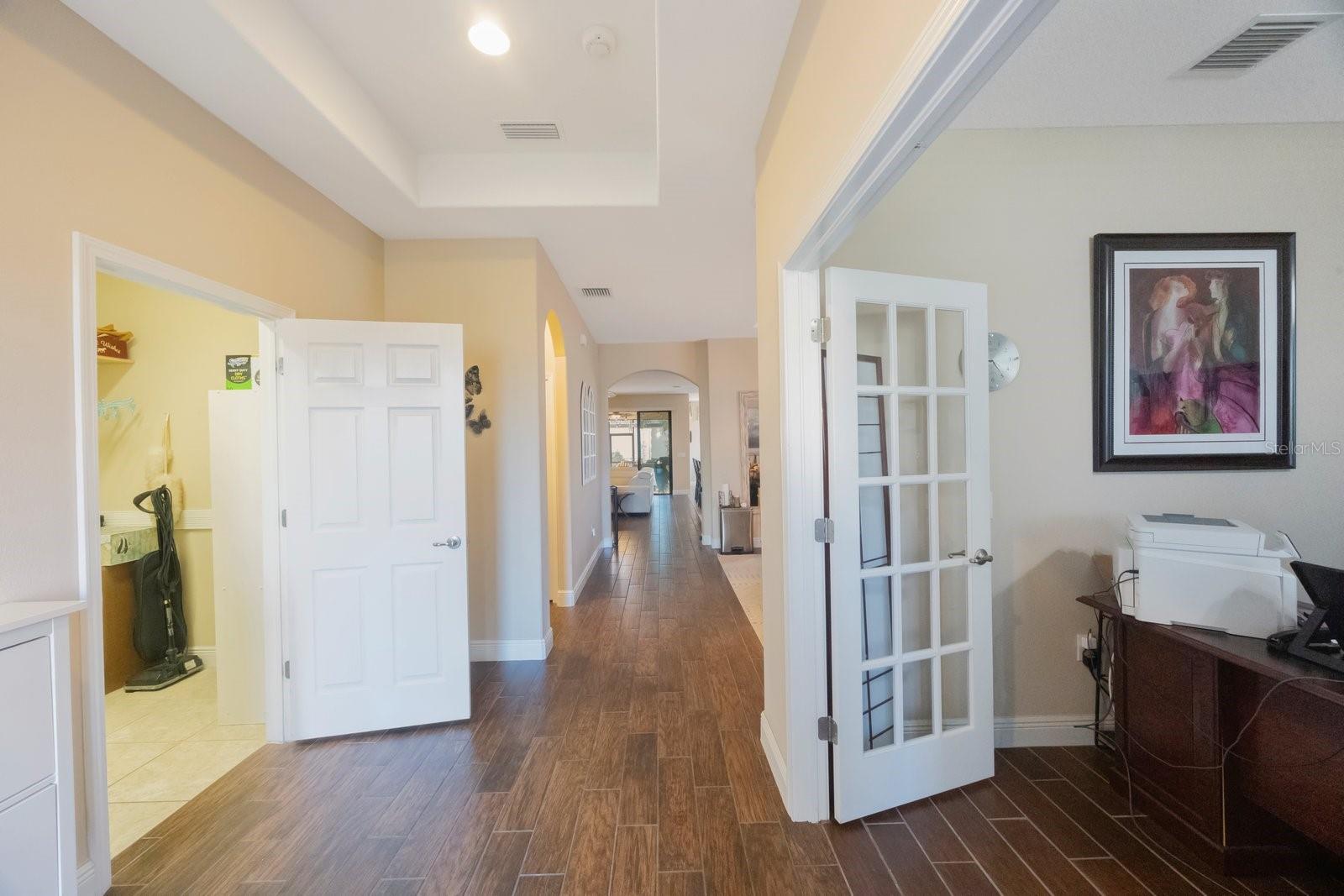 2564 GRAND CYPRESS BLVD, PALM HARBOR, FL, 34684