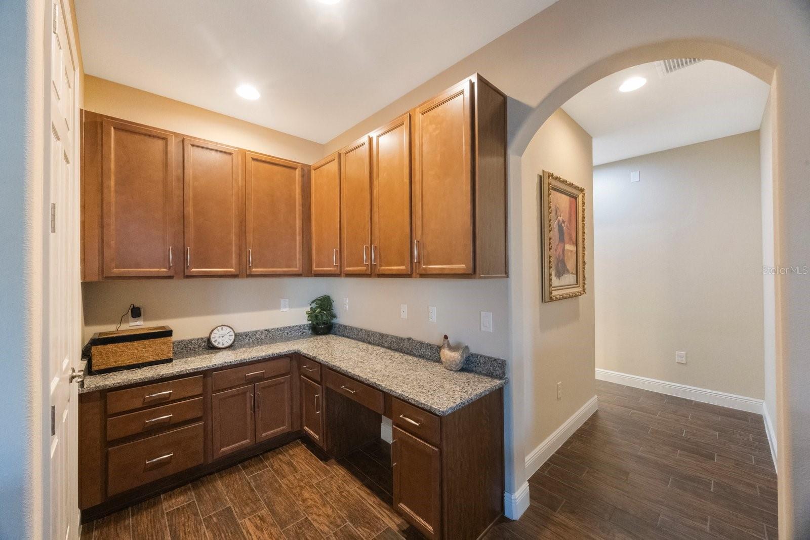 2564 GRAND CYPRESS BLVD, PALM HARBOR, FL, 34684