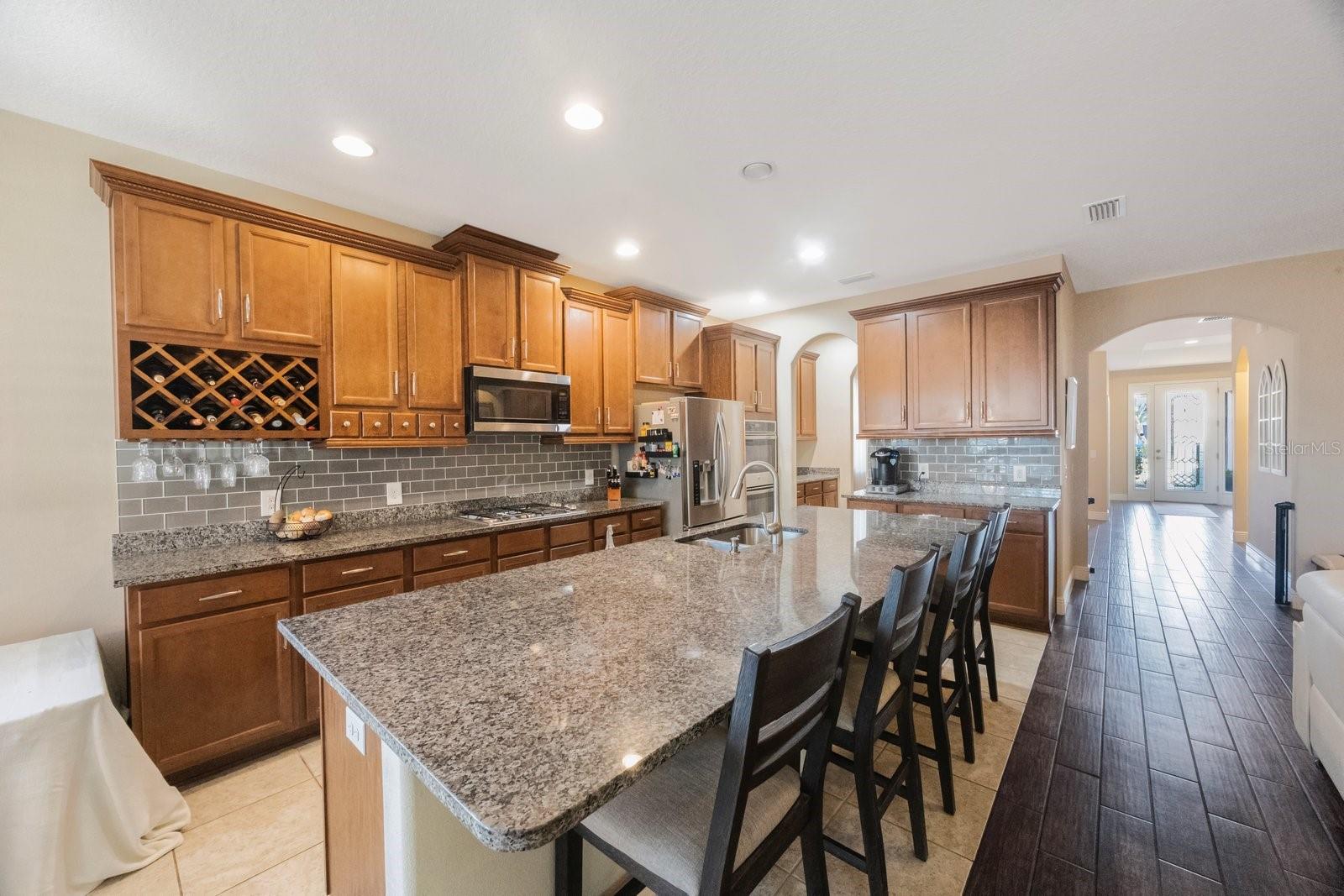 2564 GRAND CYPRESS BLVD, PALM HARBOR, FL, 34684