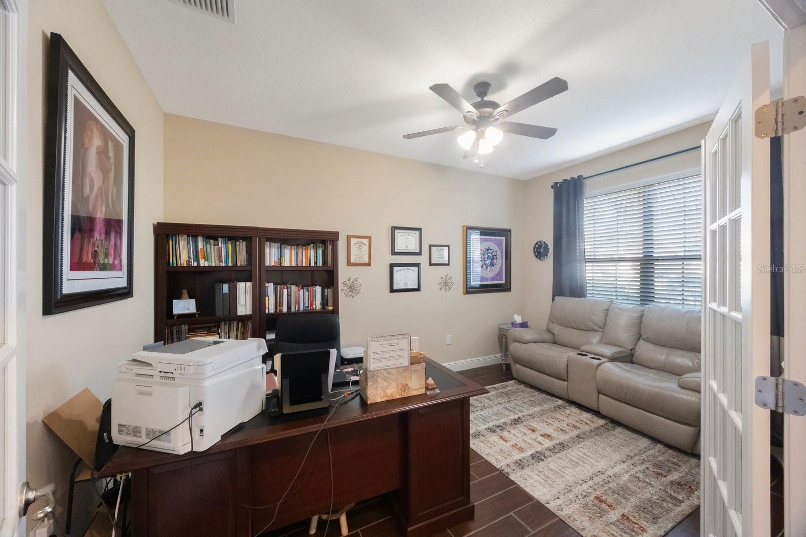 2564 GRAND CYPRESS BLVD, PALM HARBOR, FL, 34684