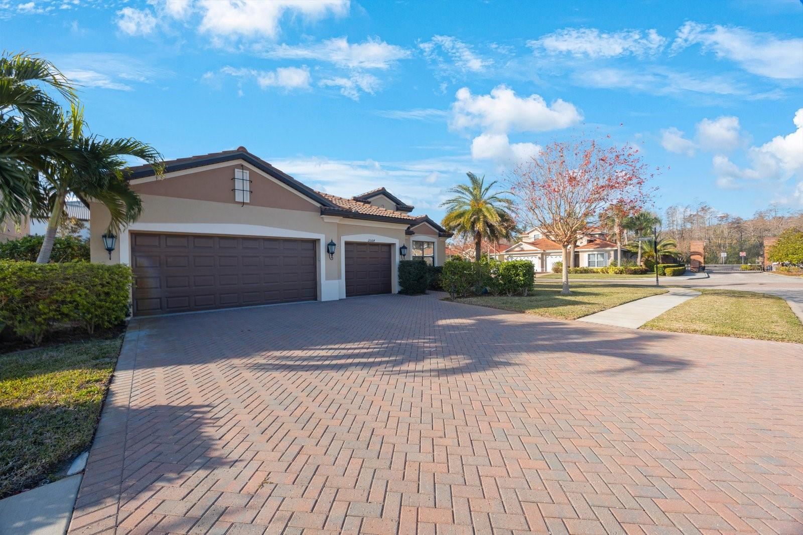 2564 GRAND CYPRESS BLVD, PALM HARBOR, FL, 34684