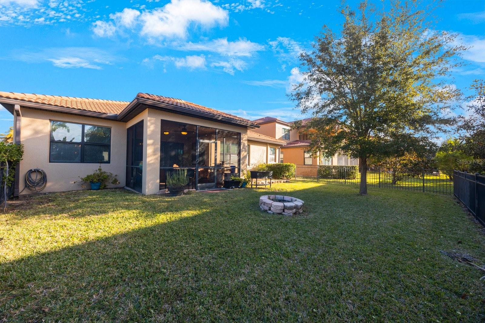 2564 GRAND CYPRESS BLVD, PALM HARBOR, FL, 34684