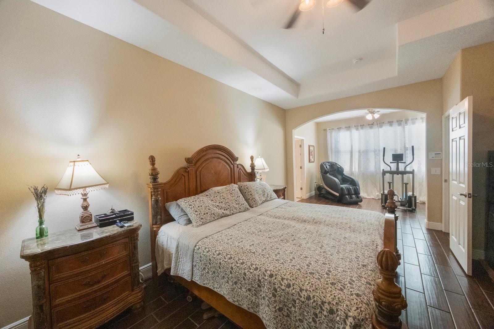 2564 GRAND CYPRESS BLVD, PALM HARBOR, FL, 34684