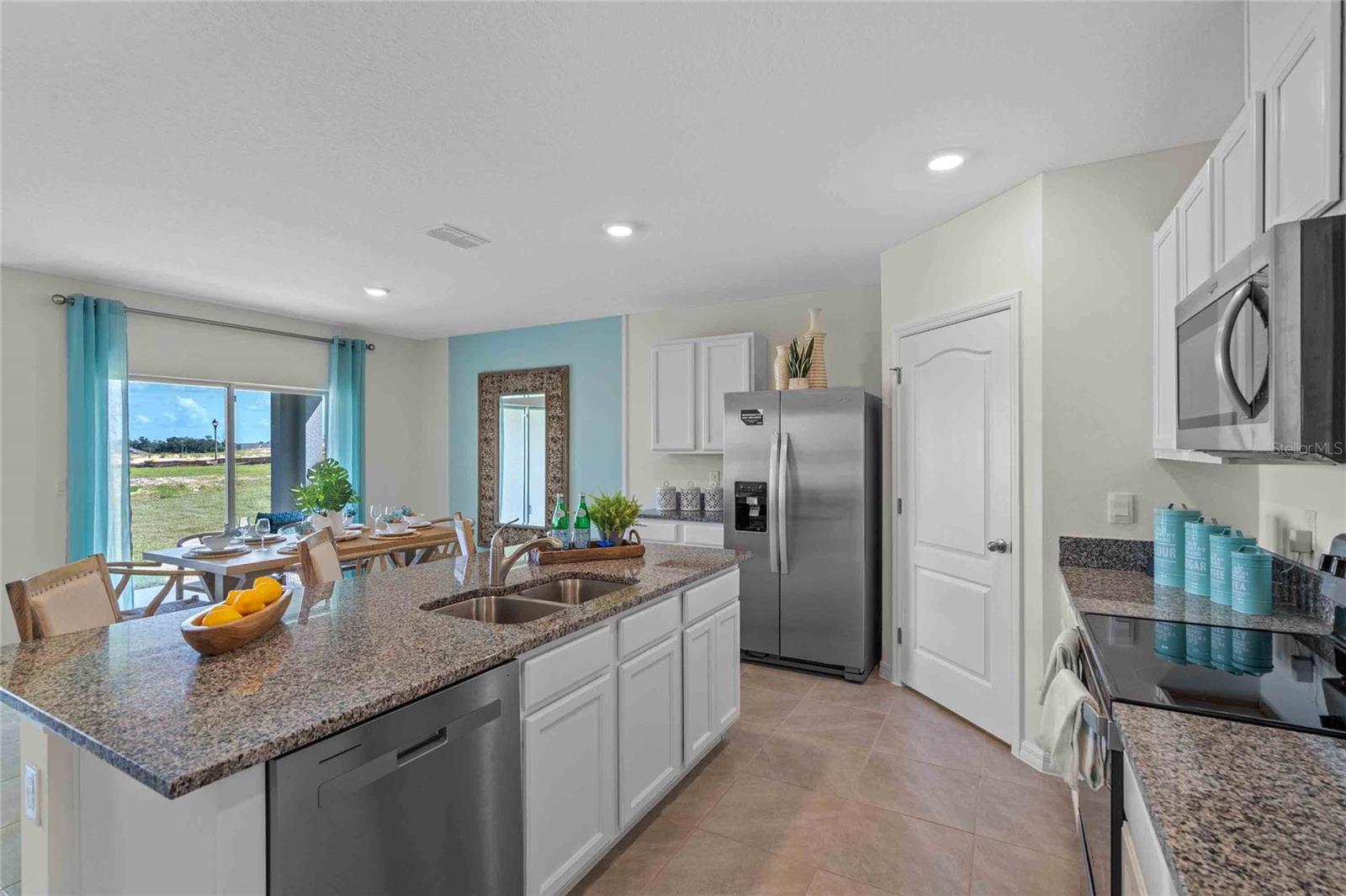 3555 CHINKAPIN OAK LN, APOPKA, FL, 32703