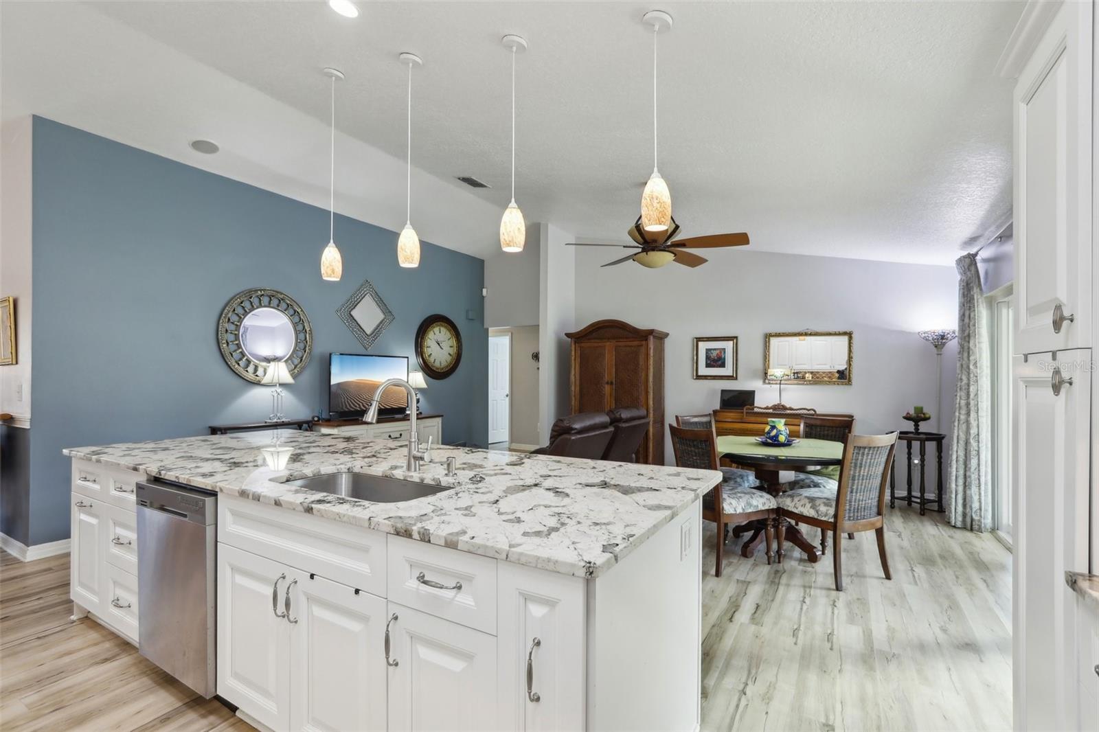 11911 SHADOW RUN BLVD, RIVERVIEW, FL, 33569