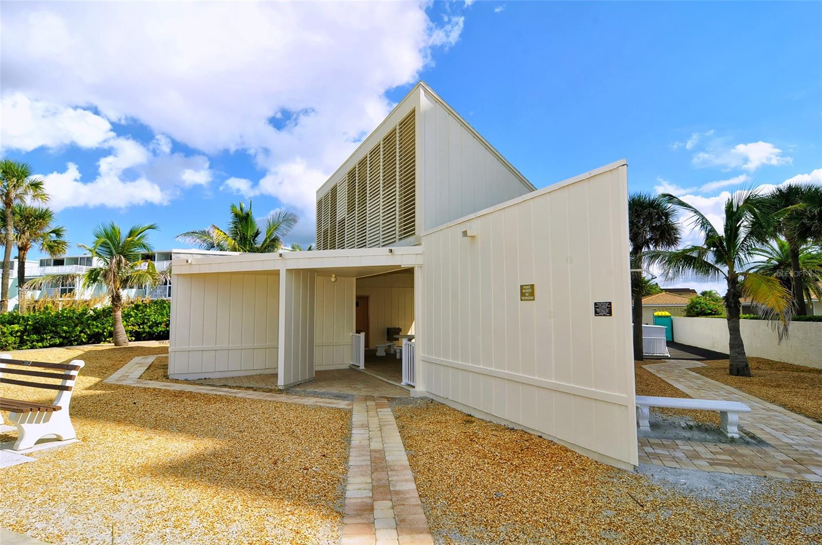 4320 FALMOUTH DR #B306, LONGBOAT KEY, FL, 34228