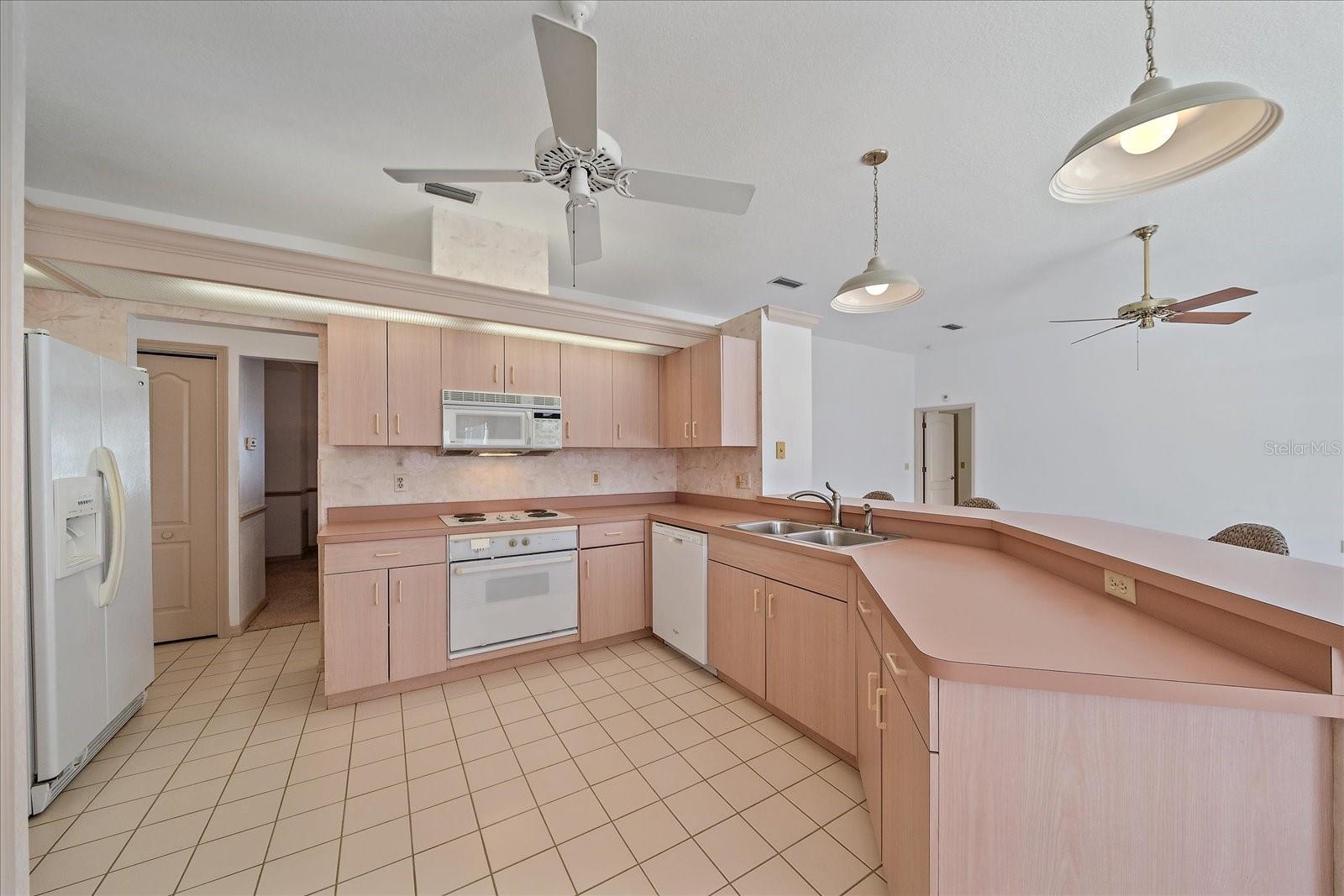 4757 COUNTRY MANOR DR, SARASOTA, FL, 34233