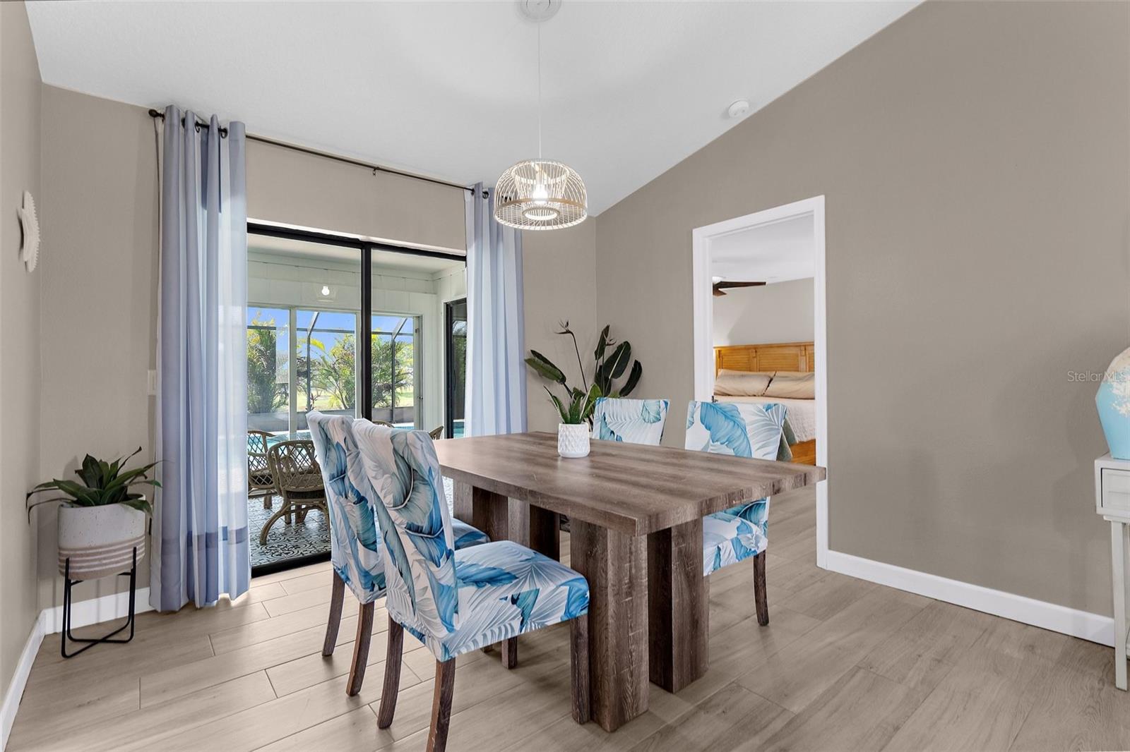 254 MARK TWAIN LN, ROTONDA WEST, FL, 33947