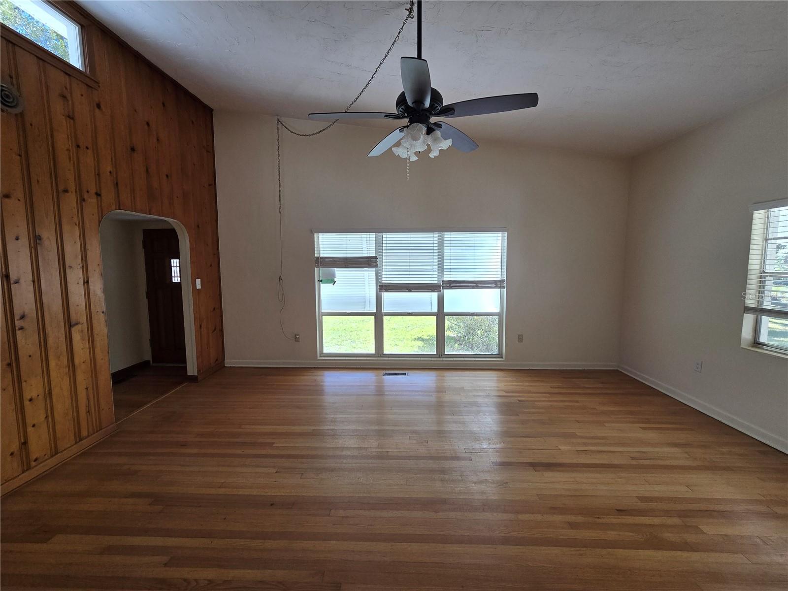 19303 FORT DADE AVE, BROOKSVILLE, FL, 34601
