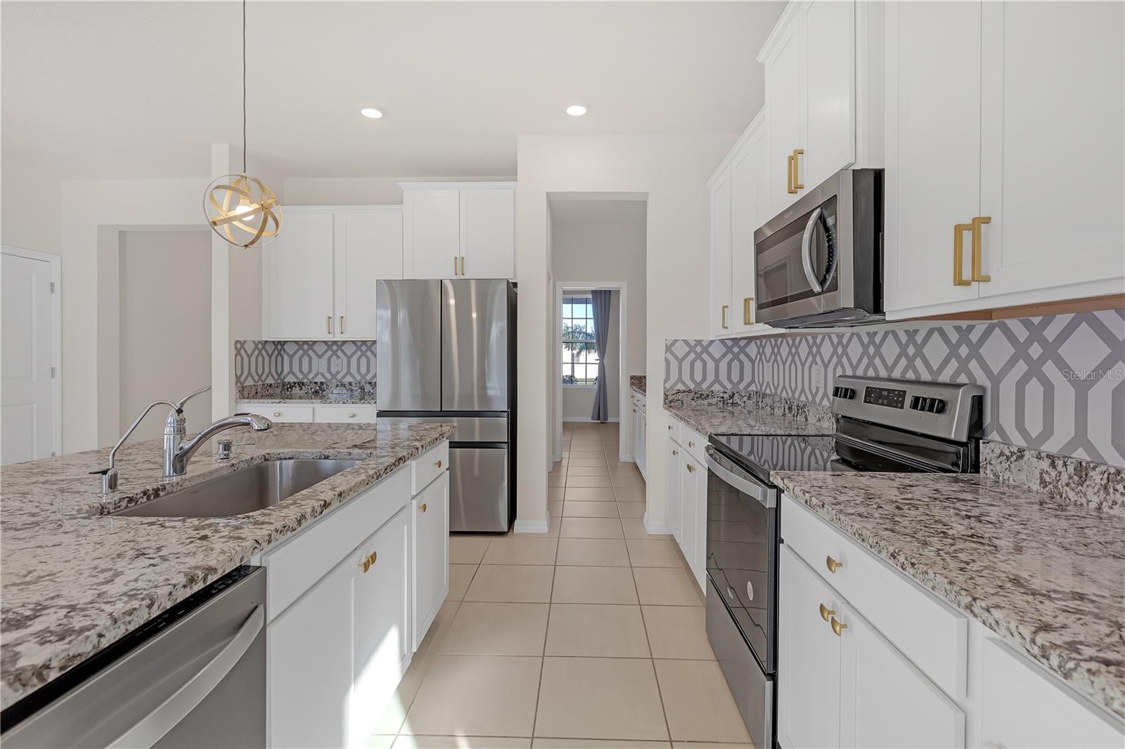 5571 MARGATE MILL BND, WESLEY CHAPEL, FL, 33545