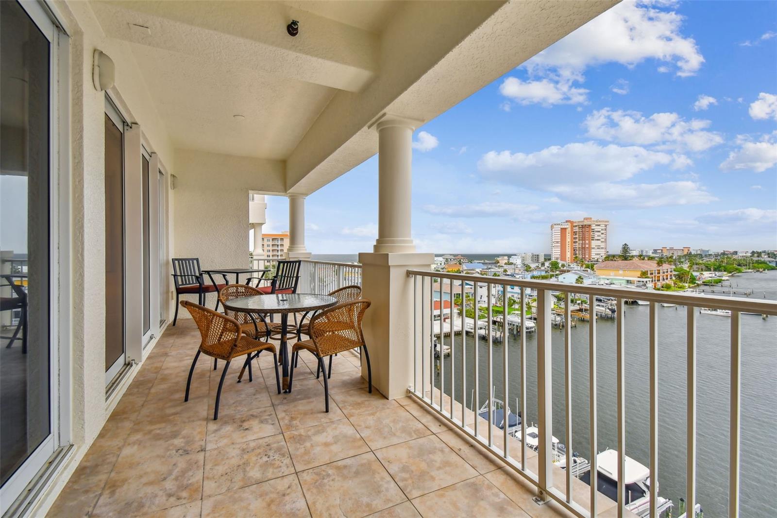 17717 GULF BLVD #601, REDINGTON SHORES, FL, 33708