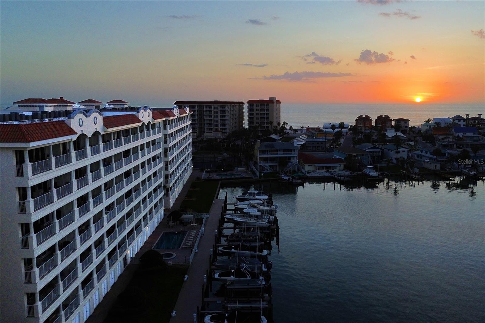 17717 GULF BLVD #601, REDINGTON SHORES, FL, 33708