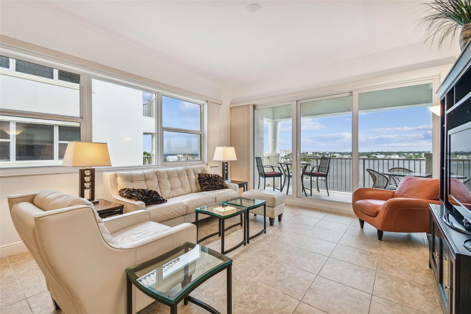 17717 GULF BLVD #601, REDINGTON SHORES, FL, 33708