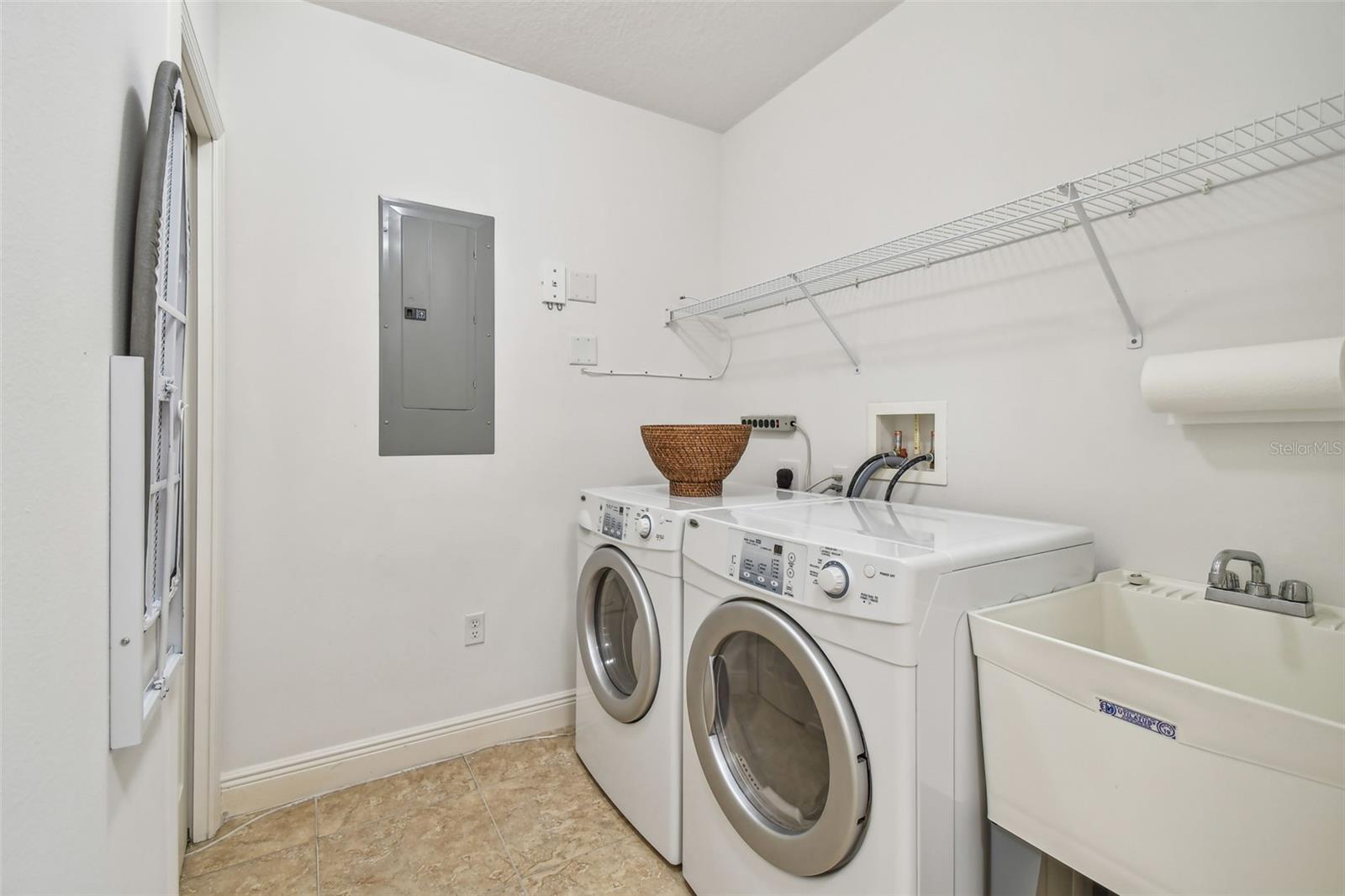 17717 GULF BLVD #601, REDINGTON SHORES, FL, 33708