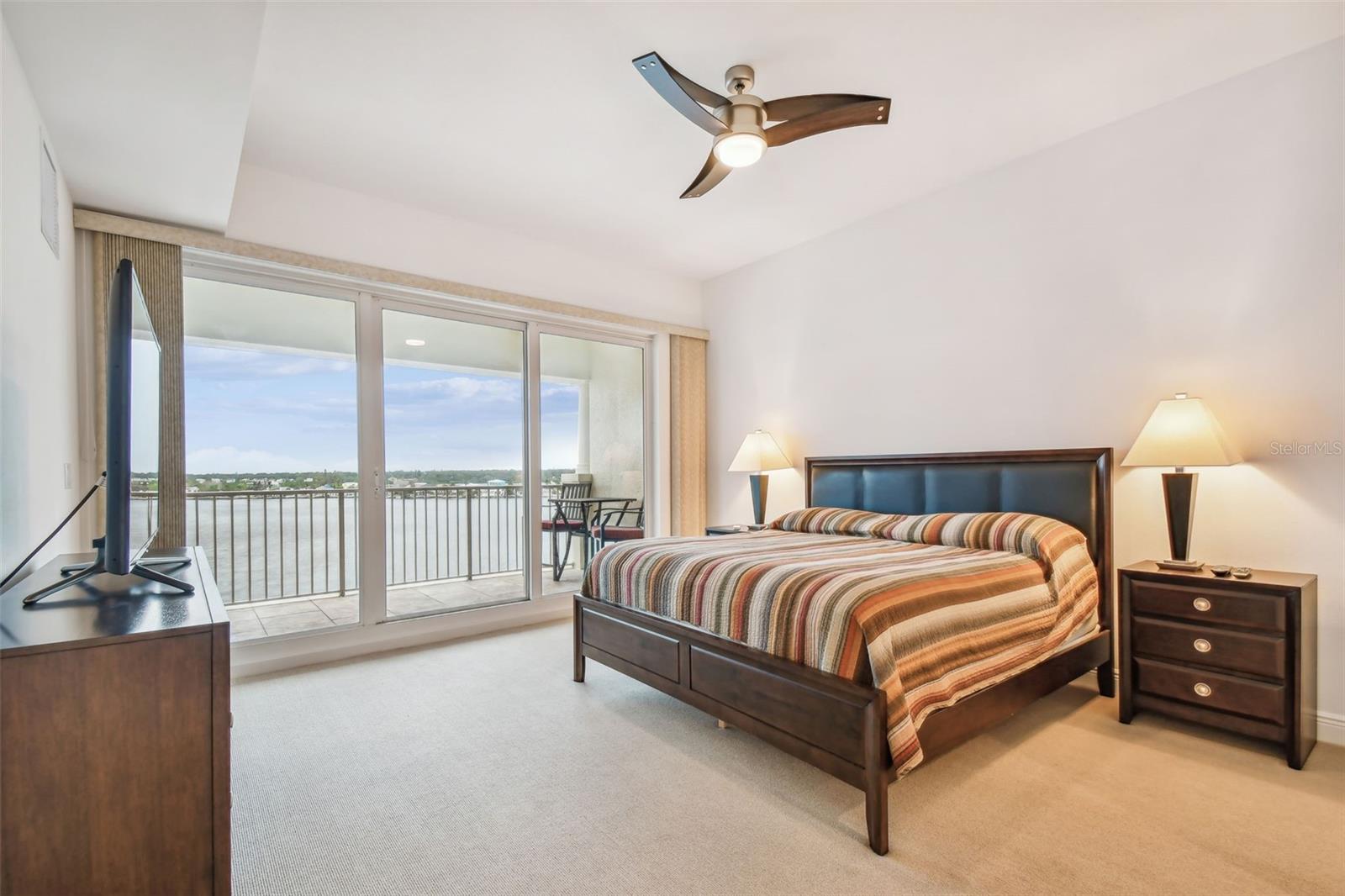 17717 GULF BLVD #601, REDINGTON SHORES, FL, 33708