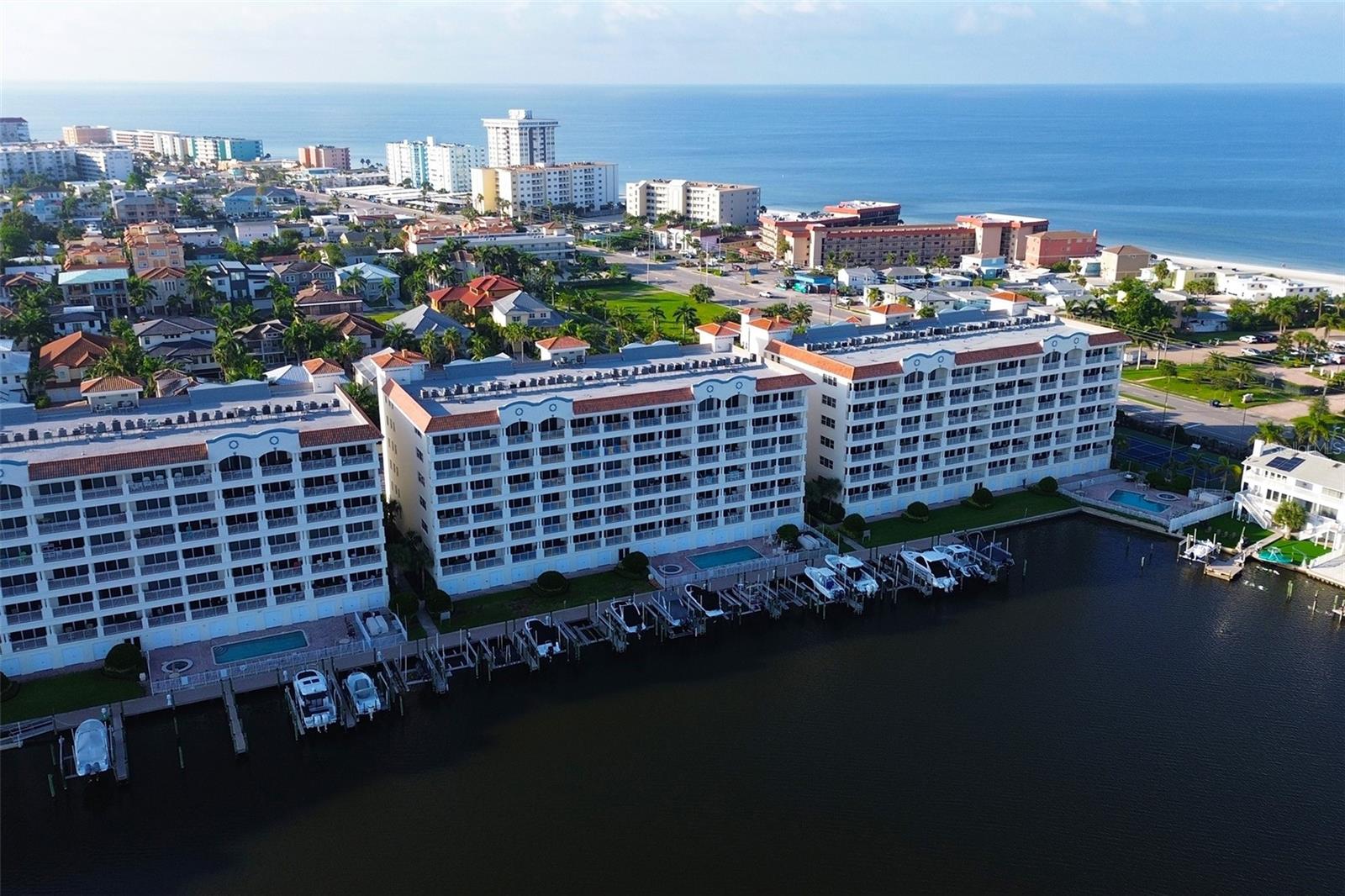 17717 GULF BLVD #601, REDINGTON SHORES, FL, 33708
