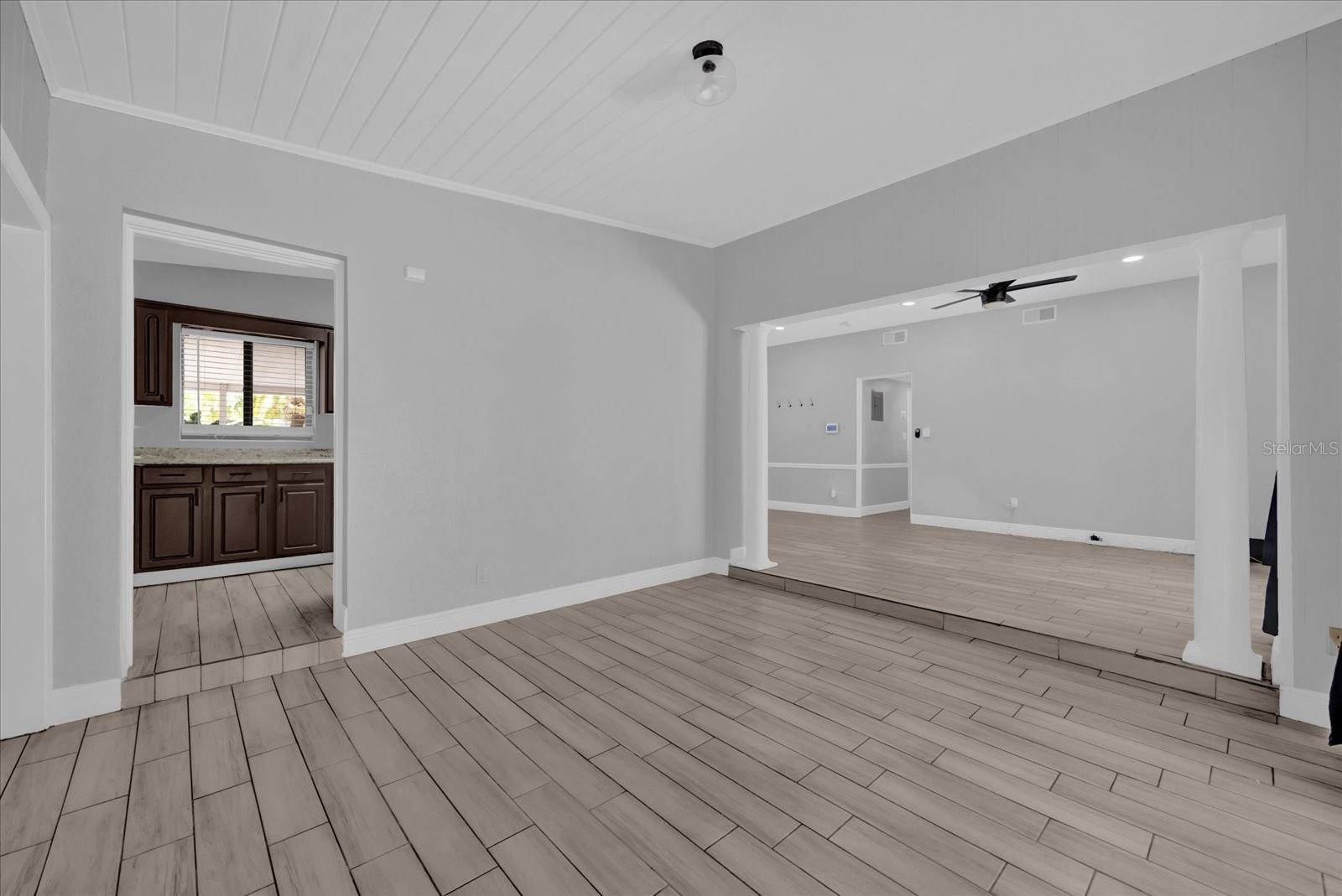 145 VERBENA DR, ORLANDO, FL, 32807