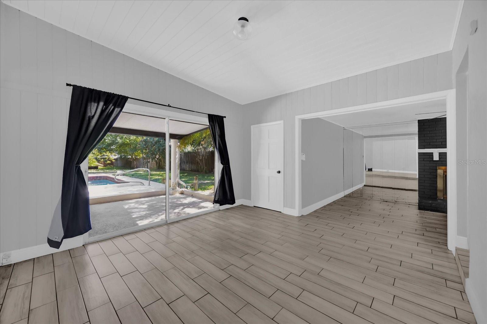 145 VERBENA DR, ORLANDO, FL, 32807