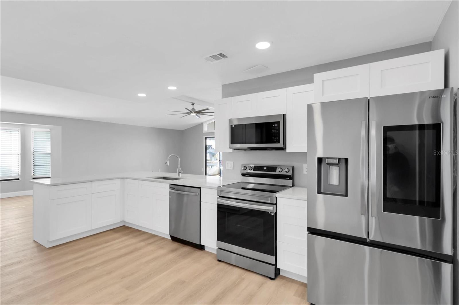 5925 SEASIDE DR, NEW PORT RICHEY, FL, 34652