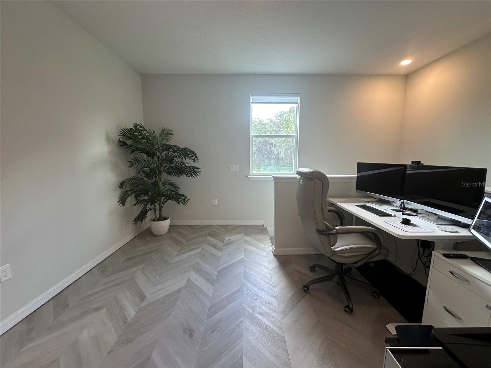 5046 AVALON PARK BLVD, WESLEY CHAPEL, FL, 33545