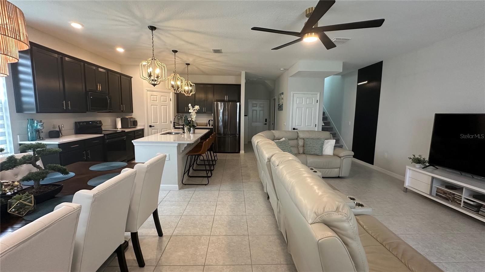 5046 AVALON PARK BLVD, WESLEY CHAPEL, FL, 33545