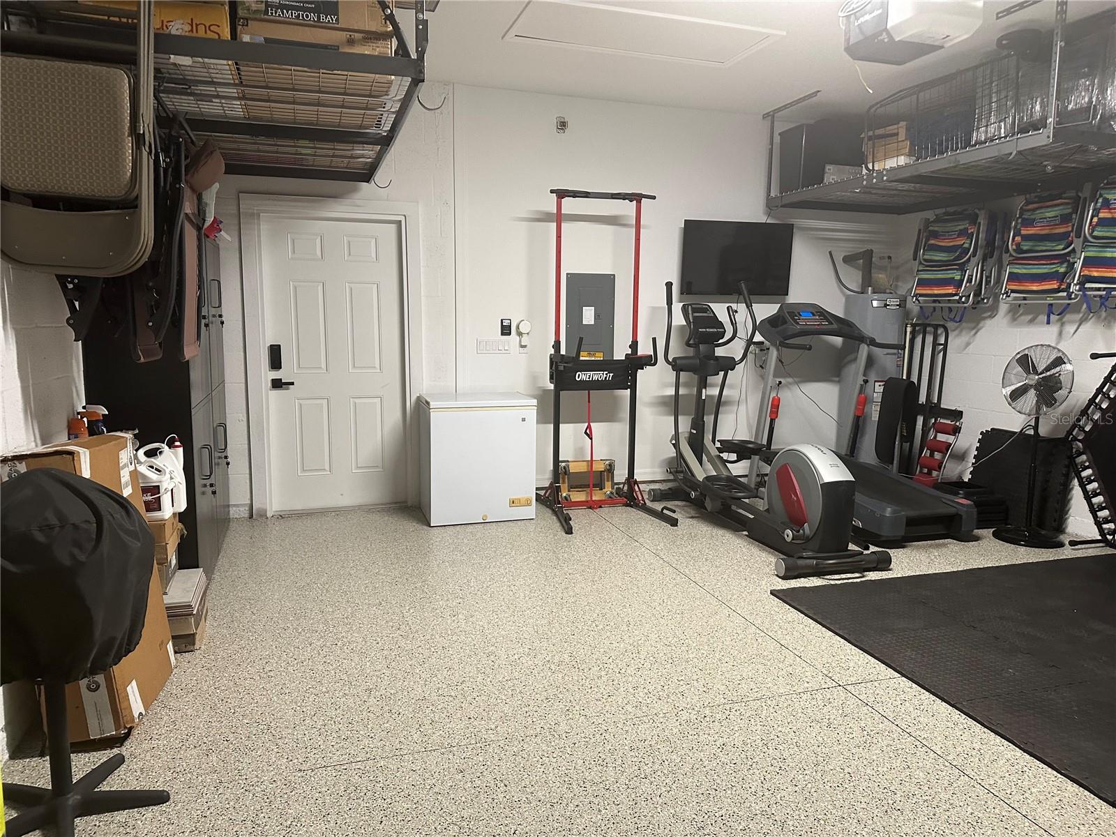 5046 AVALON PARK BLVD, WESLEY CHAPEL, FL, 33545
