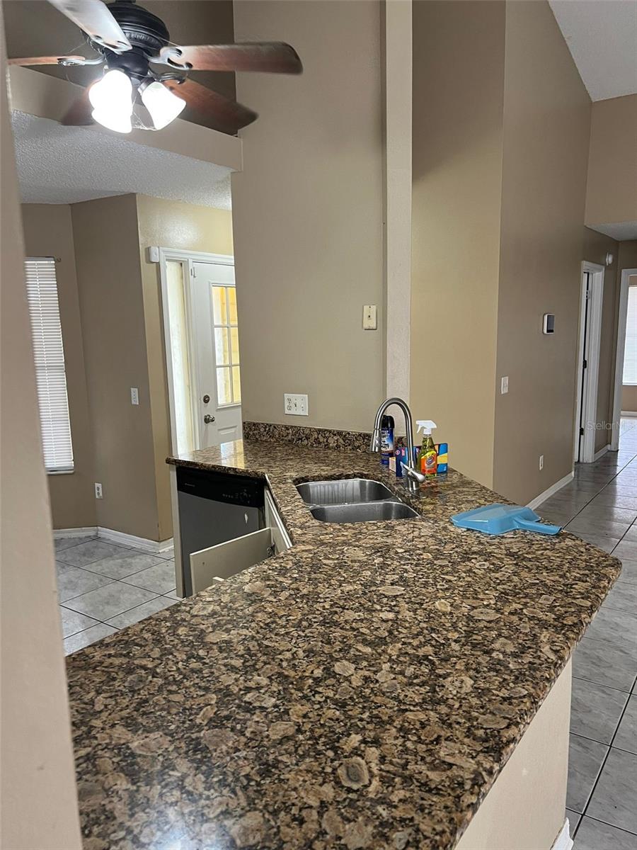 7957 MERRIMAC COVE DR, ORLANDO, FL, 32822