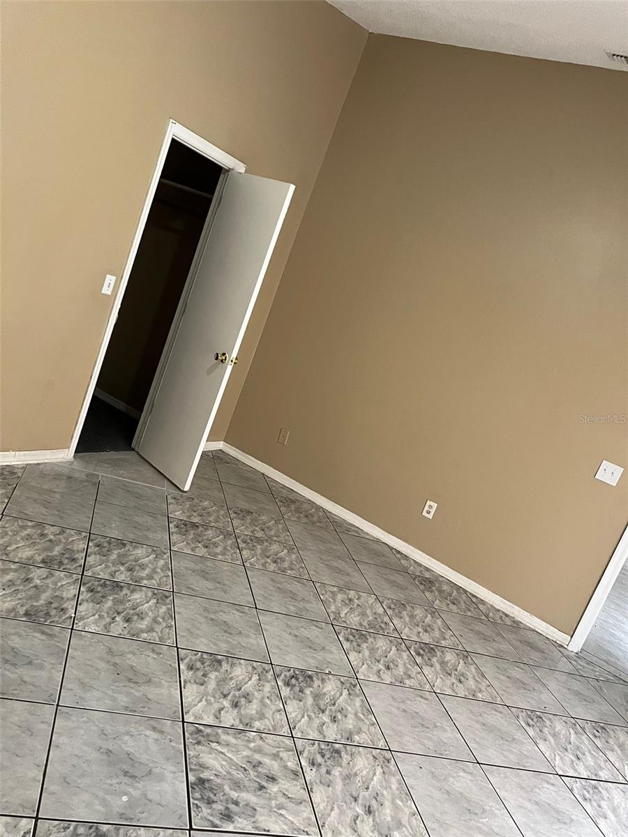 7957 MERRIMAC COVE DR, ORLANDO, FL, 32822