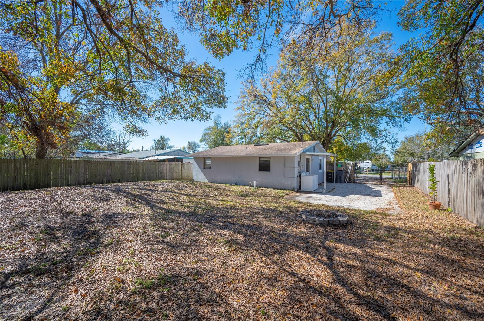 833 WASENA AVE, LAKELAND, FL, 33815