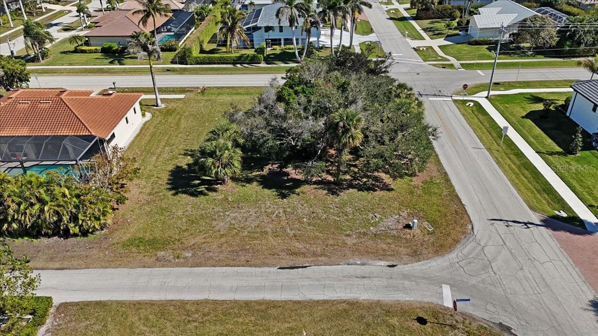 732 SEAGRAPE DR, MARCO ISLAND, FL, 34145