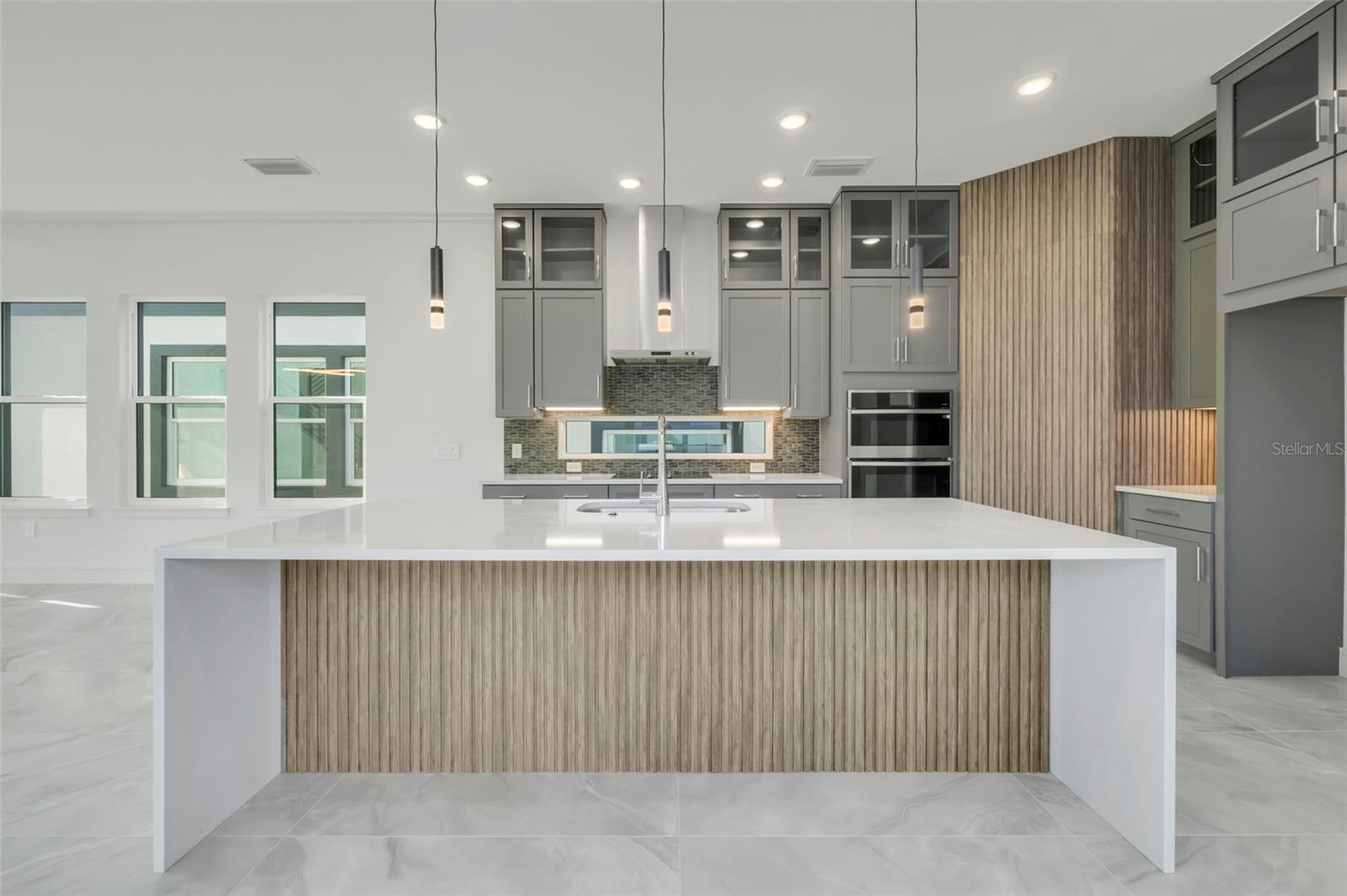 3028 KENSINGTON AVE, DAVENPORT, FL, 33837